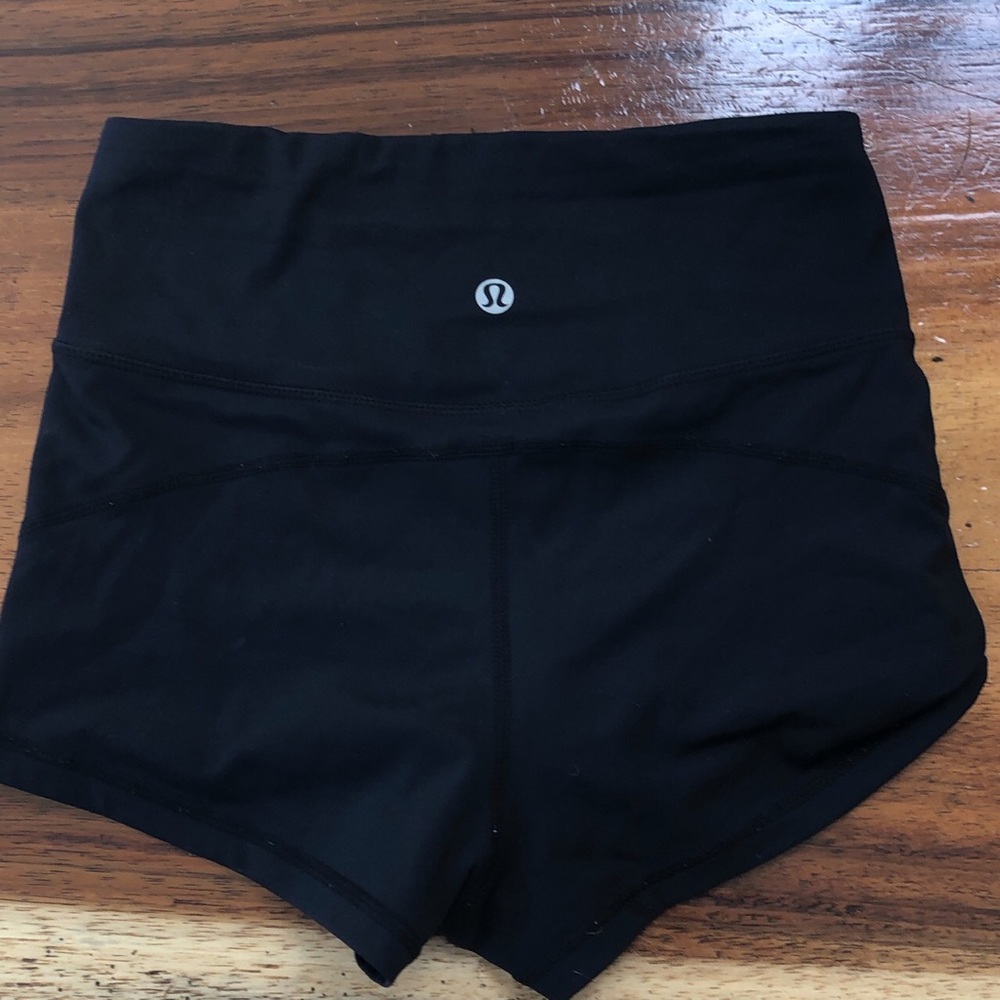 size 6 lulu lemon align shorts
